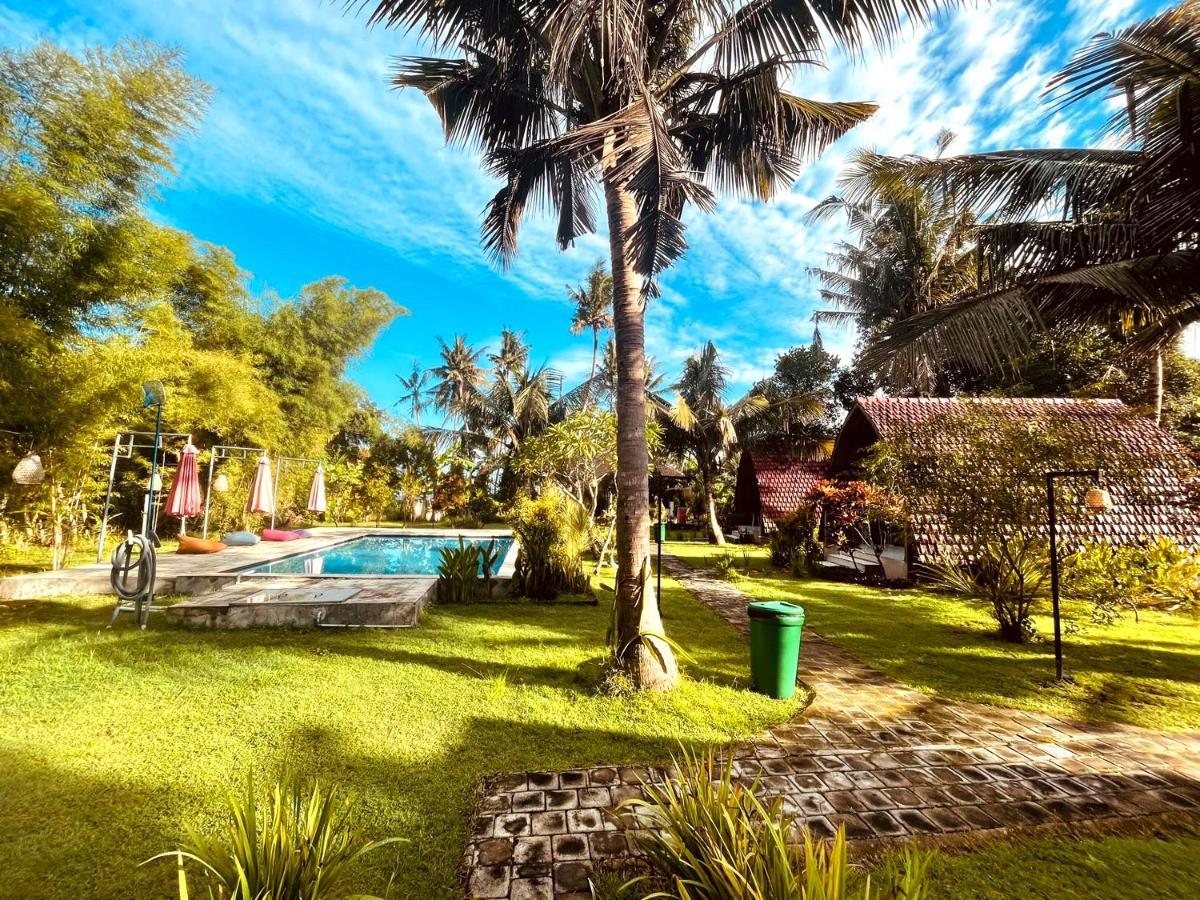 Apit Lawang Villas & Resto Batununggul Zewnętrze zdjęcie