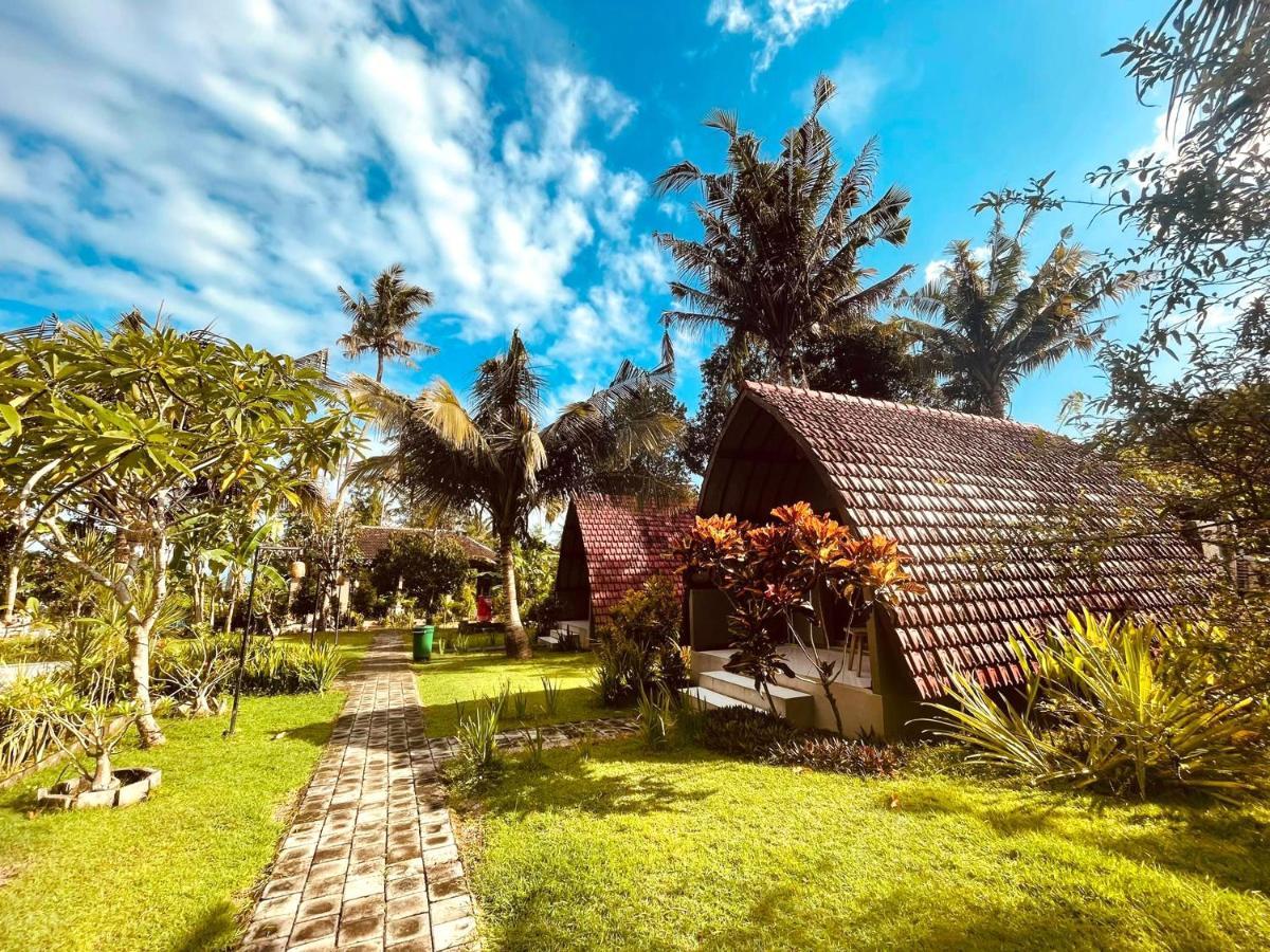 Apit Lawang Villas & Resto Batununggul Zewnętrze zdjęcie