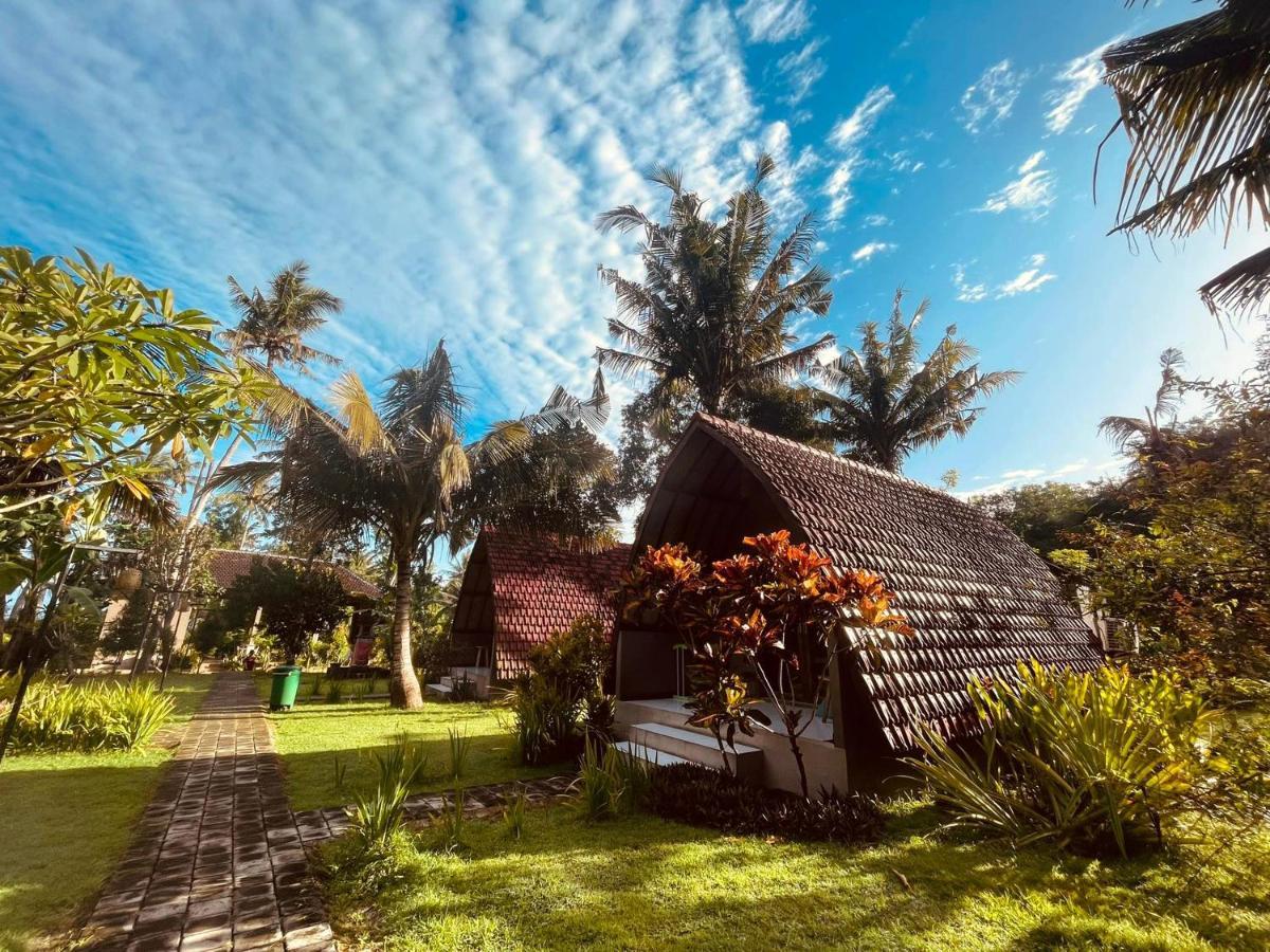 Apit Lawang Villas & Resto Batununggul Zewnętrze zdjęcie