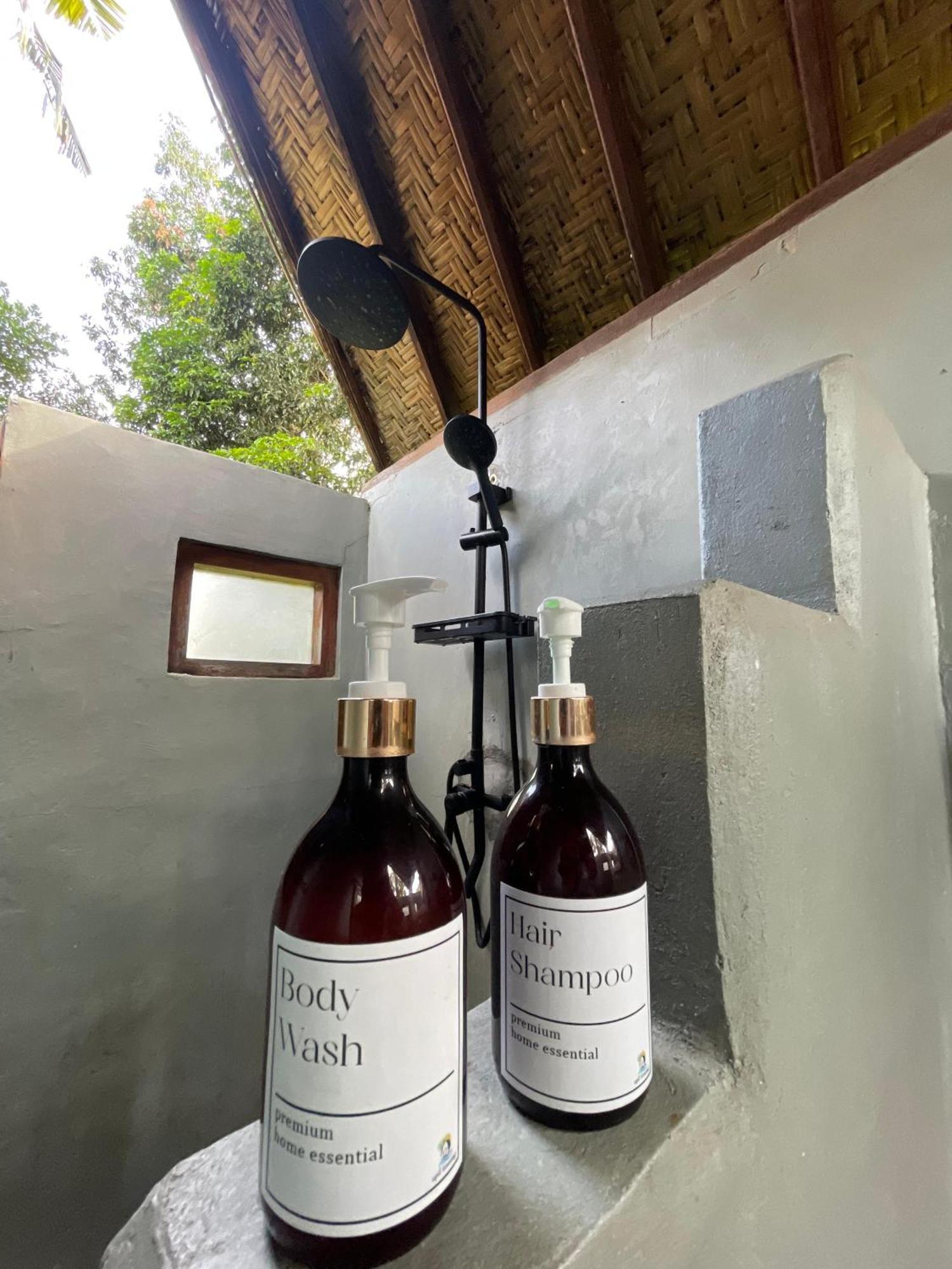 Apit Lawang Villas & Resto Batununggul Zewnętrze zdjęcie